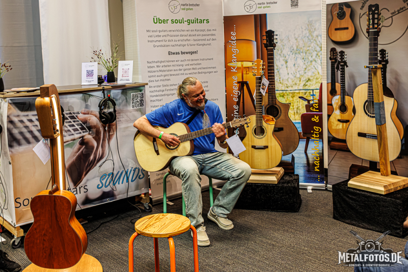 Guitar-Summit-051